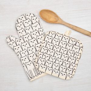 Counter Couture Cat Oven Mitt & Pot Holder  |  Kitchen Kitchen Kitchen