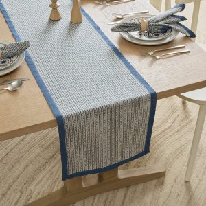 Marlowe Linen Runner  |  Table Linens Kitchen & Dining Table Linens